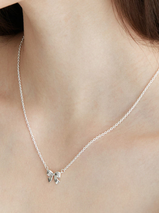 [925 SILVER] Lovely Ribbon Necklace