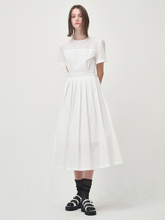Half Sleeve Pleats Dress, White