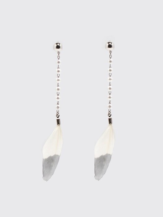 White feather pearl earring