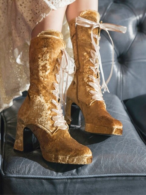 레이스업골드 벨벳 하프부츠 lace up Velvet half boots Gold