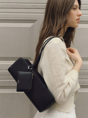 East West Bag Black