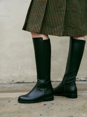 broad long boots