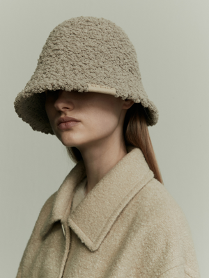 FAUX SHEARLING BELL HAT GINGER