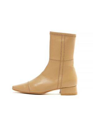 IS_1264 BE Zigzag Ankle Boots