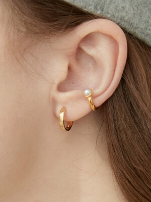 Minimal Hoop Earring, Suji(M)
