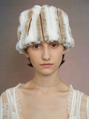 LOW LAMPSHADE HAT_ROOF WHITE BEIGE