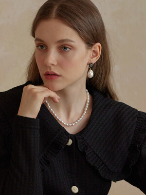 Nicole Vintage Baroque Pearl Earrings