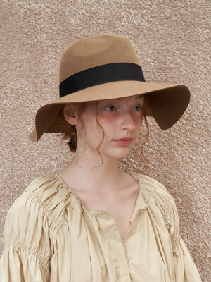 Flare Wool Felt Fedora - Beige