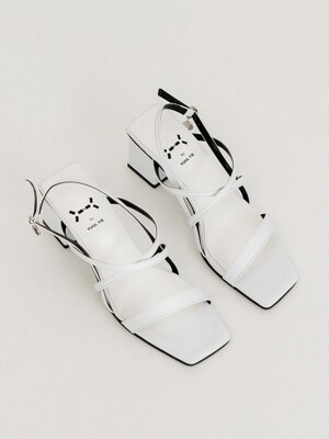 Petal capture strap sandal_6cm White / YY8S-S22