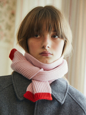 Cozy Line Knit Muffler Pink