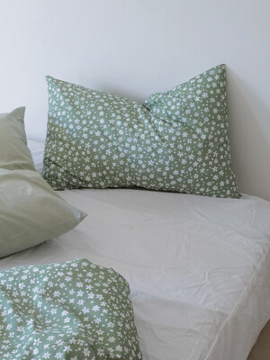 Green flower pillow cover