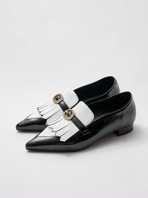 pointed toe flat shoes black & white