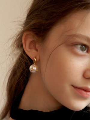 Mignon Etoile Pearl Hoop Earring_EC1685