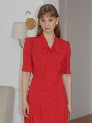 RED V RIBBON BLOUSE