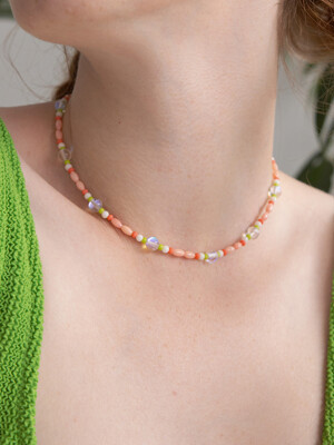 Natural colorway beads necklace