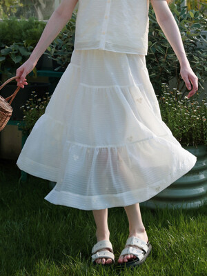 Cest_Cream simple lace skirt