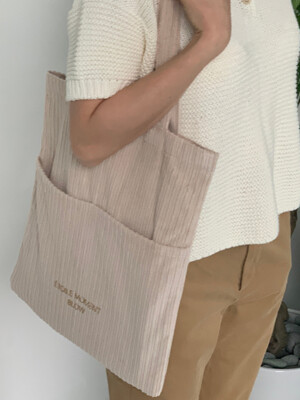 코듀로이 투포켓 숄더백 (크림) Corduroy  two pocket shoulder bag(Cream)