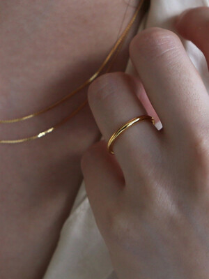 basic bold ring (gold)