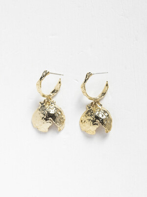 The Floating Moment Earring Gold