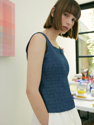 square neck sleeveless top [Italian fabric] (blue)