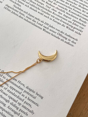 [silver925] crescent moon necklace - 18k gold plate