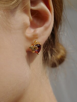 berry earring (gold)