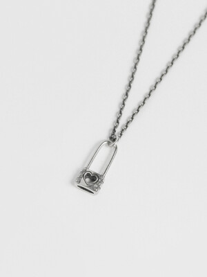 pirate lock necklace (silver 925)