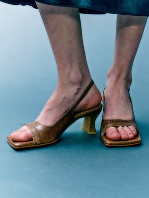 60mm Roxanne Square Toe Sandal (4 Colors)