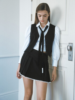 Lace Pleats Skirt Black