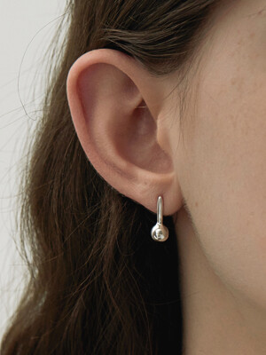Stick ball earring