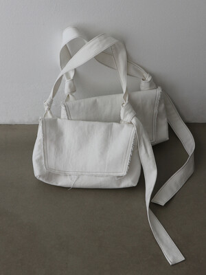 Knot Bag (Wide) Off white