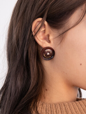 Merry,Motive signature button earring (Wine)