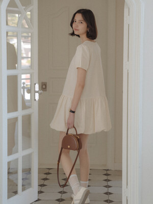 Balloon wave half sleeve dress_Cream