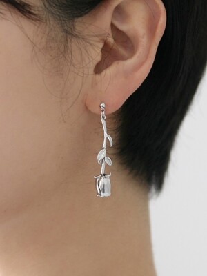 dried rose earrings 大 (2colors)