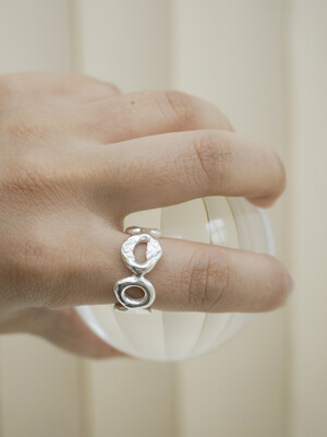 SHELLY STONE Open Ring