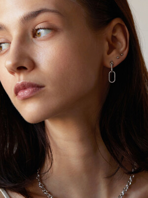 Celine Knot Link Stone Earring
