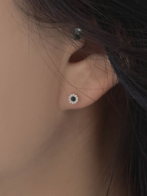 [92.5 silver]crown bullet earrings