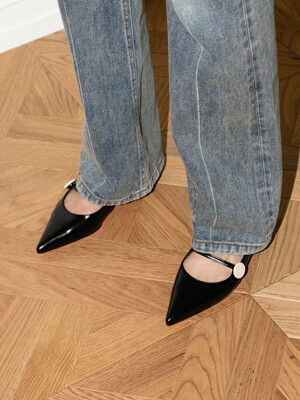 Candor Stiletto Maryjane Flat Shoes in Textured Black