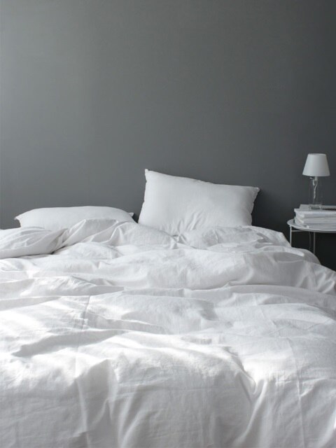 Milky white washing linen bedding set (SS/Q)