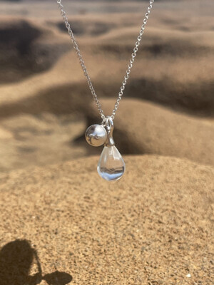 dew drop necklace (천연 백수정)
