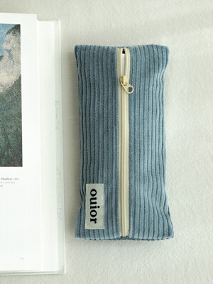 ouior flat pencil case - corduroy foggy blue (middle zipper)