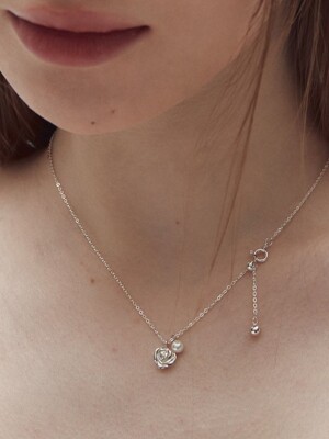 Petit rose pearl necklace (2 colors)