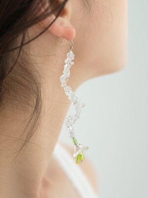 ice flower drop earrings