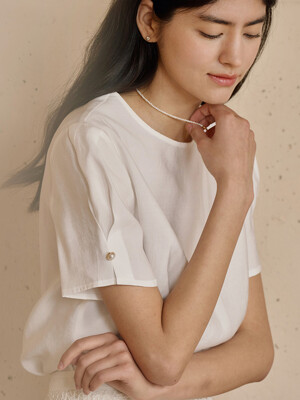 H Dahlia Half Jewel Blouse_White