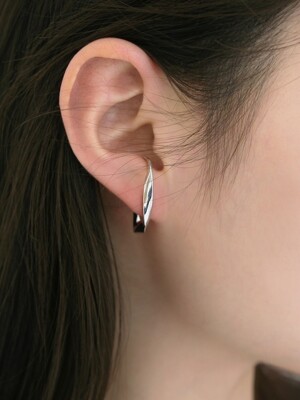 twist earcuff earrings (2colors)