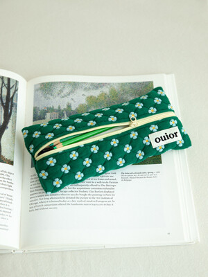 ouior flat pencil case - dot flower green(middle zipper)