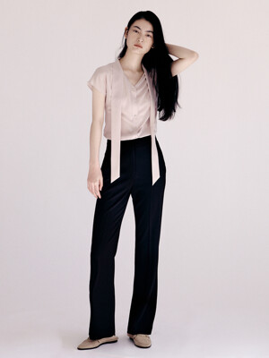 [Drama Signature] Relaxed Bootcut Trousers