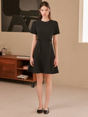 Cecile Half Sleeve Dress [Black]