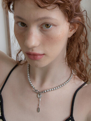 Heart point silver pearl necklace