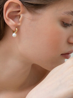 8mm pearl one touch earrings